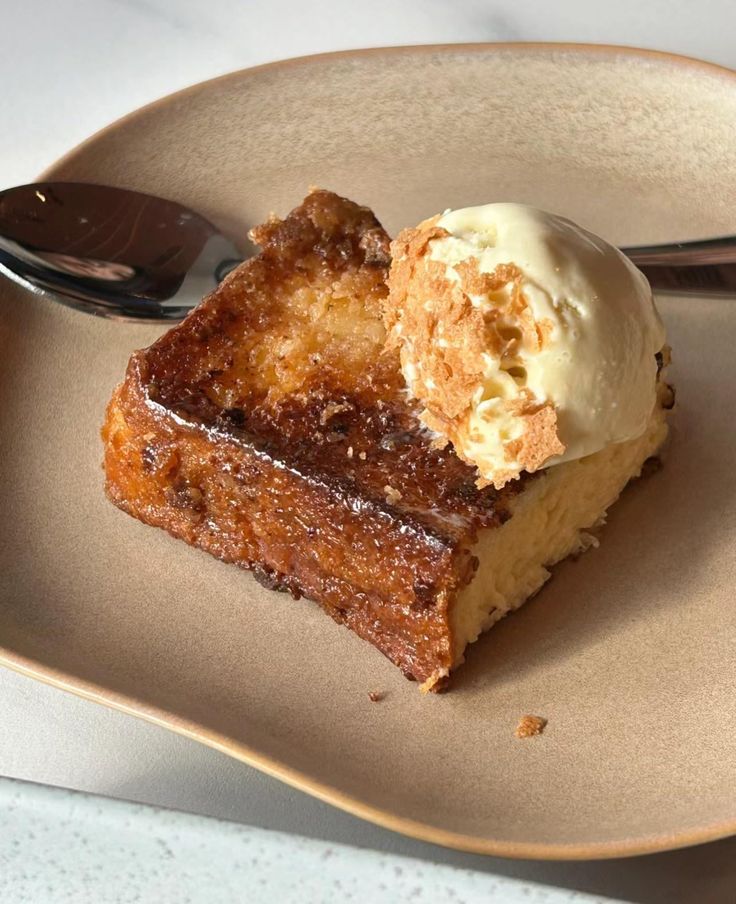Toast with Vanilla Ice Cream
